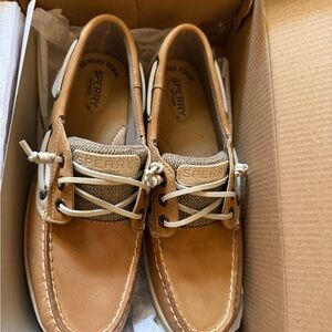 Sperry Women's Tan Boat Shoes